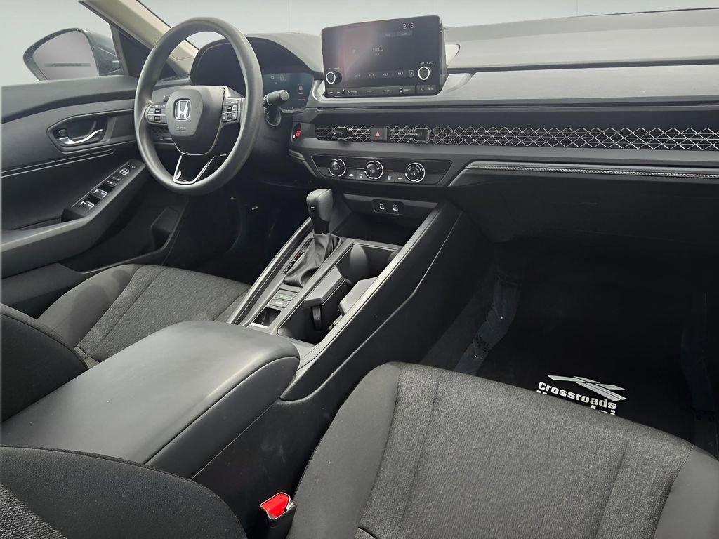 Used 2025 Honda Accord LX image 13