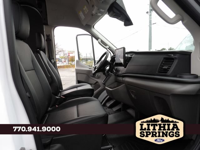 New 2026 Ford Transit 250 148 Medium Roof w/ Load Area Protection Package RWD image 32