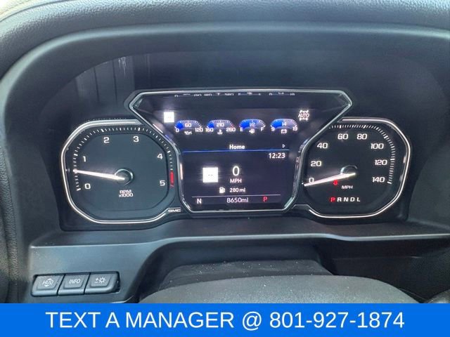Used 2022 GMC Sierra 3500 Denali w/ Denali Ultimate Package AWD/4WD image 23