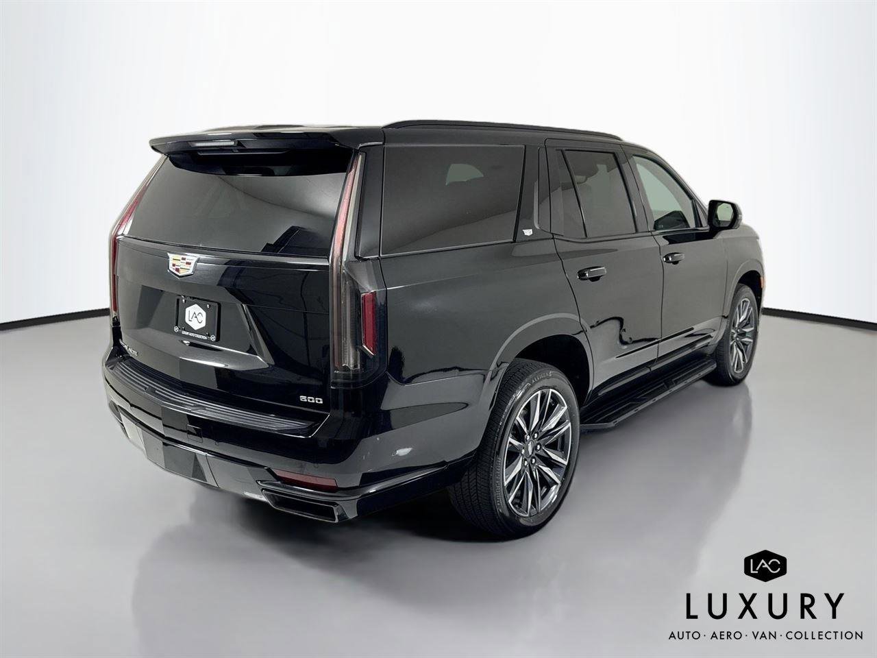 Used 2023 Cadillac Escalade Sport image 6