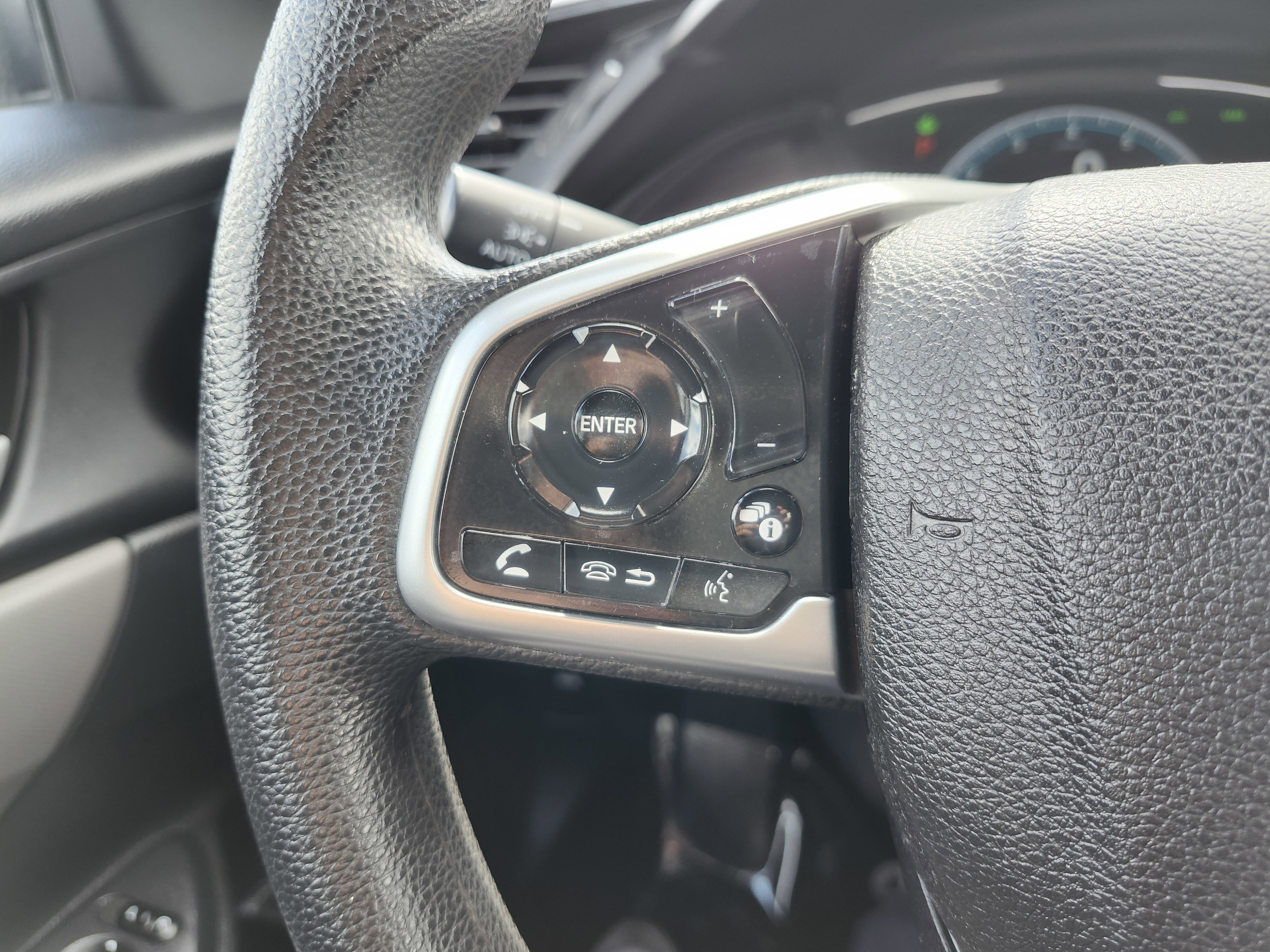 Used 2019 Honda Civic LX image 31