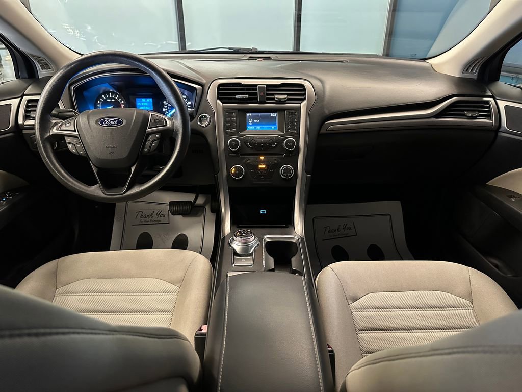 Used 2017 Ford Fusion S FWD image 9