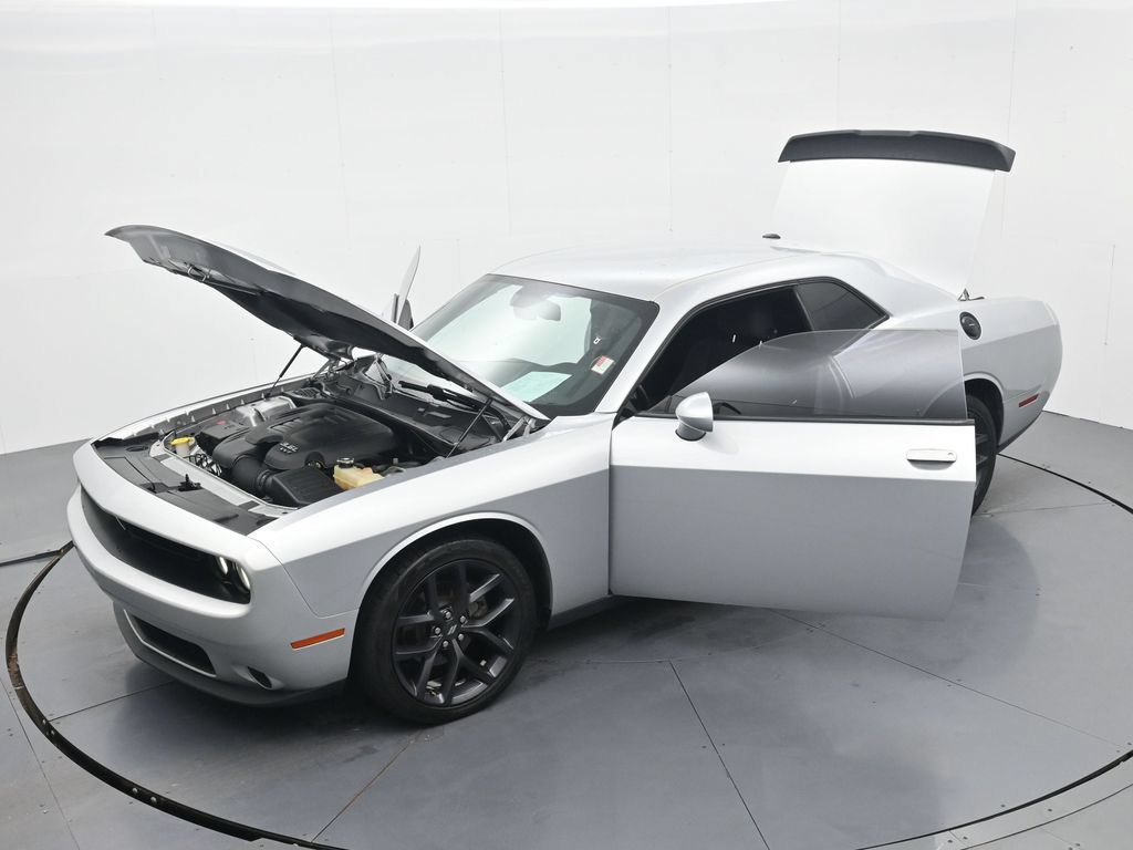 Used 2020 Dodge Challenger SXT w/ Blacktop Package RWD image 37
