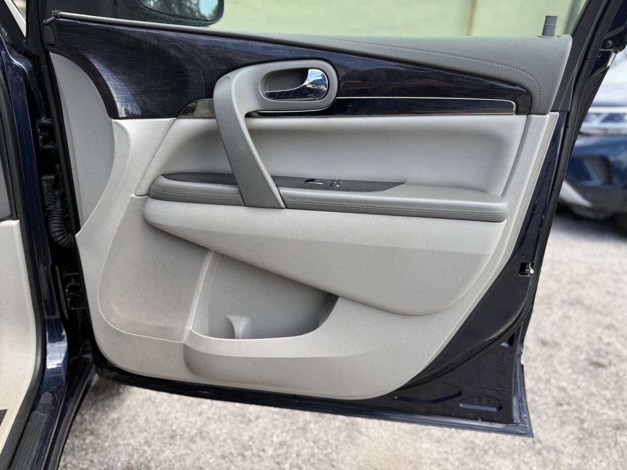 Used 2016 Buick Enclave Leather FWD image 28