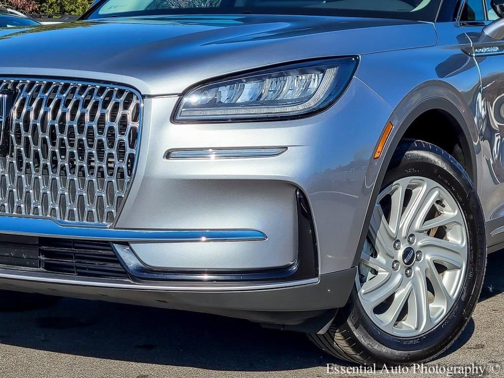 Used 2023 Lincoln Corsair AWD w/ Towing Package video 3