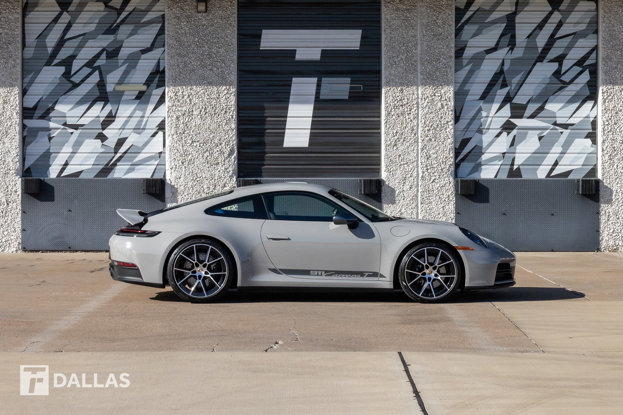 Used 2025 Porsche 911 Carrera T image 18