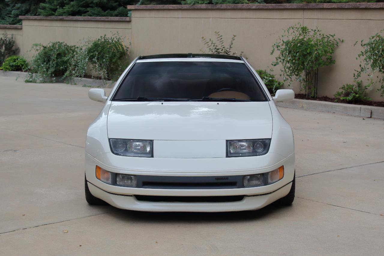 Used 1990 Nissan 300ZX GS RWD image 2