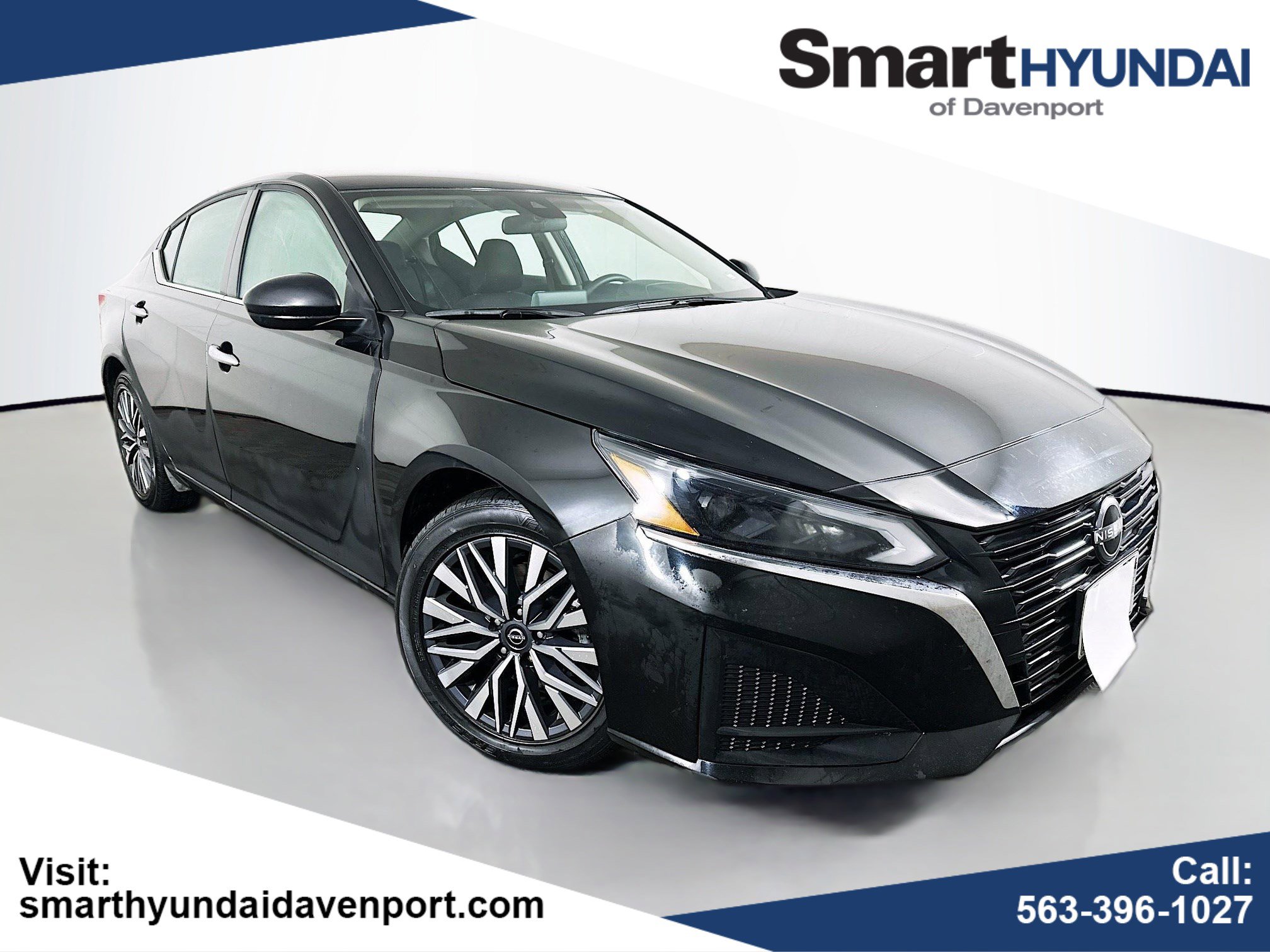 Used 2023 Nissan Altima 2.5 SV