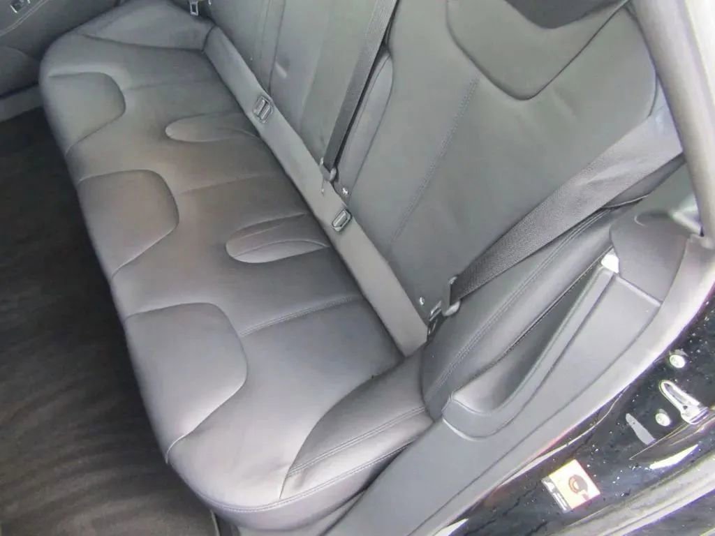 Used 2015 Tesla Model S 85D image 44