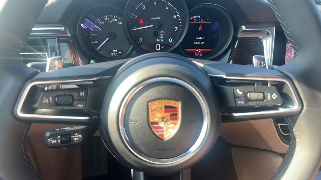 New 2026 Porsche Macan AWD/4WD image 32