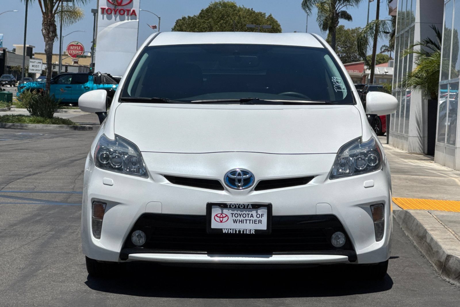 Used 2013 Toyota Prius Five FWD image 10