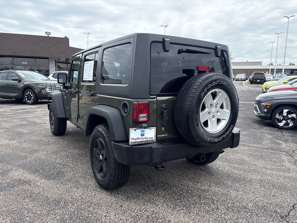 Used 2015 Jeep Wrangler Unlimited Sport w/ Quick Order Package 24S AWD/4WD image 10
