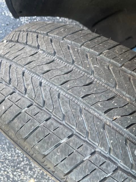 Used 2024 GMC Terrain SLE image 39