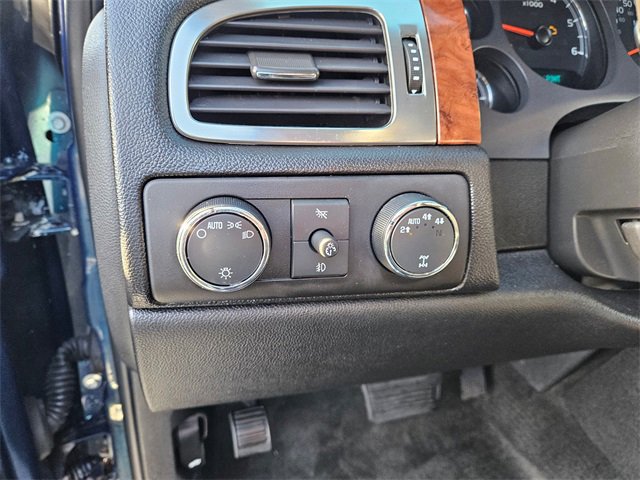 Used 2007 Chevrolet Tahoe LTZ w/ LTZ Preferred Equipment Group image 19