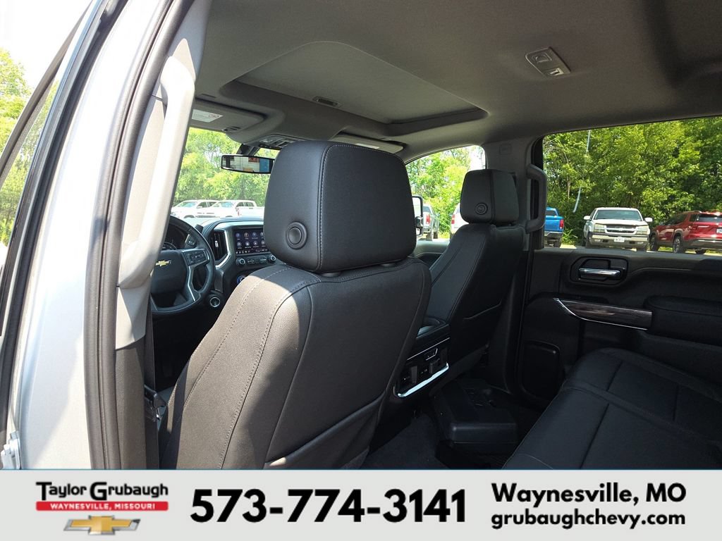 Used 2023 Chevrolet Silverado 3500 LTZ w/ LTZ Plus Package AWD/4WD image 29