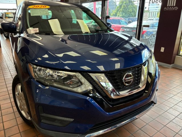 Used 2020 Nissan Rogue S AWD/4WD image 1