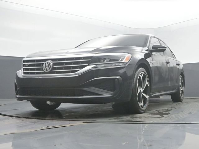 Used 2021 Volkswagen Passat 2.0T R-Line image 46