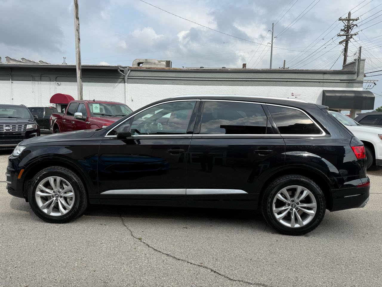 Used 2017 Audi Q7 2.0T Premium AWD/4WD image 3