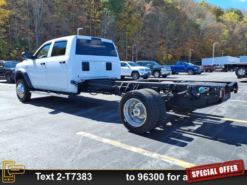 Used 2022 RAM 4500 Tradesman w/ Chrome Appearance Group AWD/4WD image 10