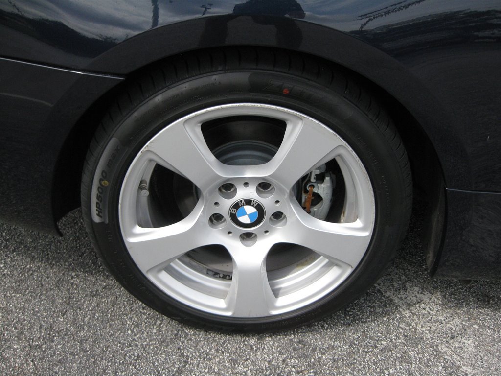 Used 2009 BMW 328i Convertible RWD image 9