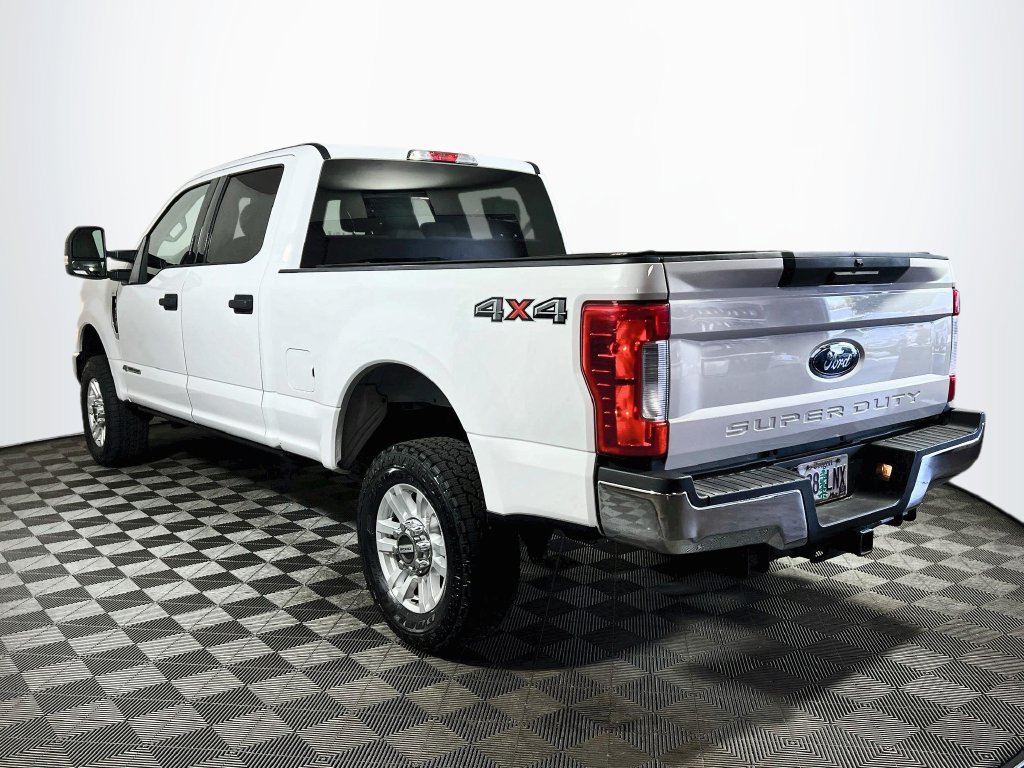 Used 2018 Ford F250 XLT AWD/4WD image 5