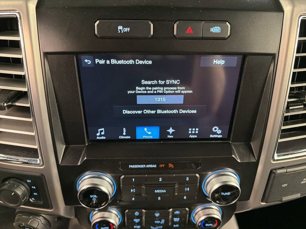 Used 2016 Ford F150 Platinum w/ Equipment Group 701A Luxury AWD/4WD image 11