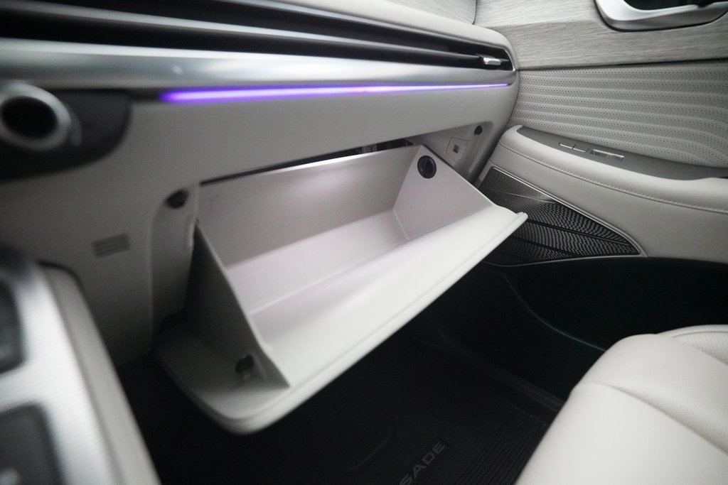 Used 2023 Hyundai Palisade Calligraphy w/ Winter Package image 31