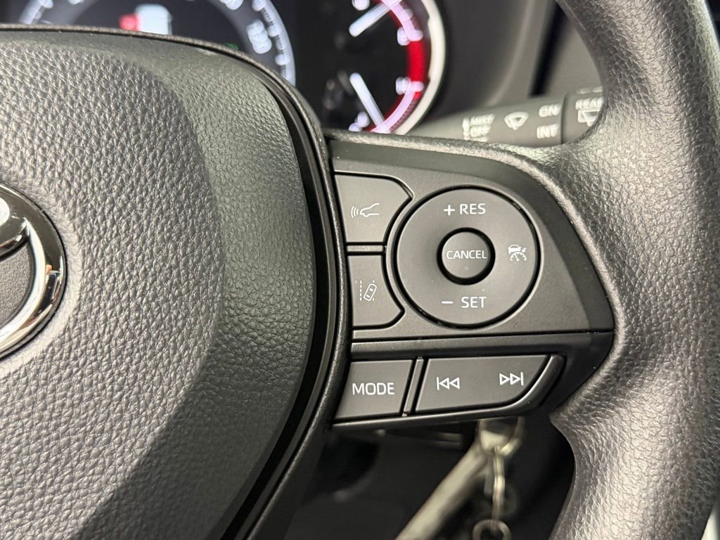 Certified 2025 Toyota RAV4 LE FWD image 26