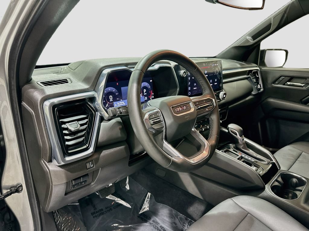 Certified 2024 GMC Canyon Elevation w/ Elevation Premium Package RWD image 9