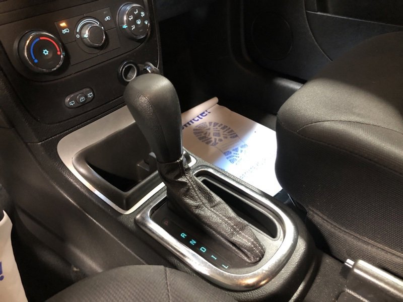 Used 2009 Chevrolet HHR LS image 23