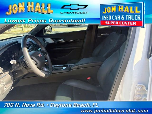 Used 2023 Cadillac CT4 Premium Luxury w/ LPO, ONYX Package RWD image 19