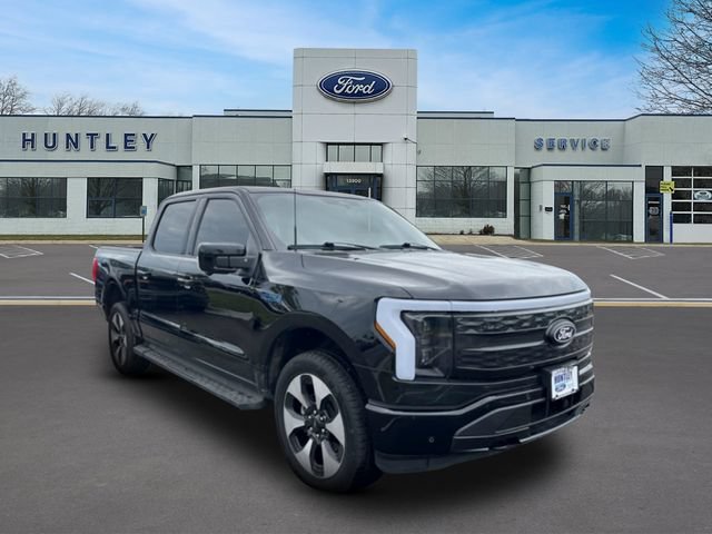 Used 2024 Ford F150 Lightning Platinum AWD/4WD image 3