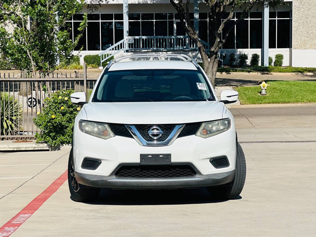 Used 2016 Nissan Rogue S w/ Appearance Package FWD image 2