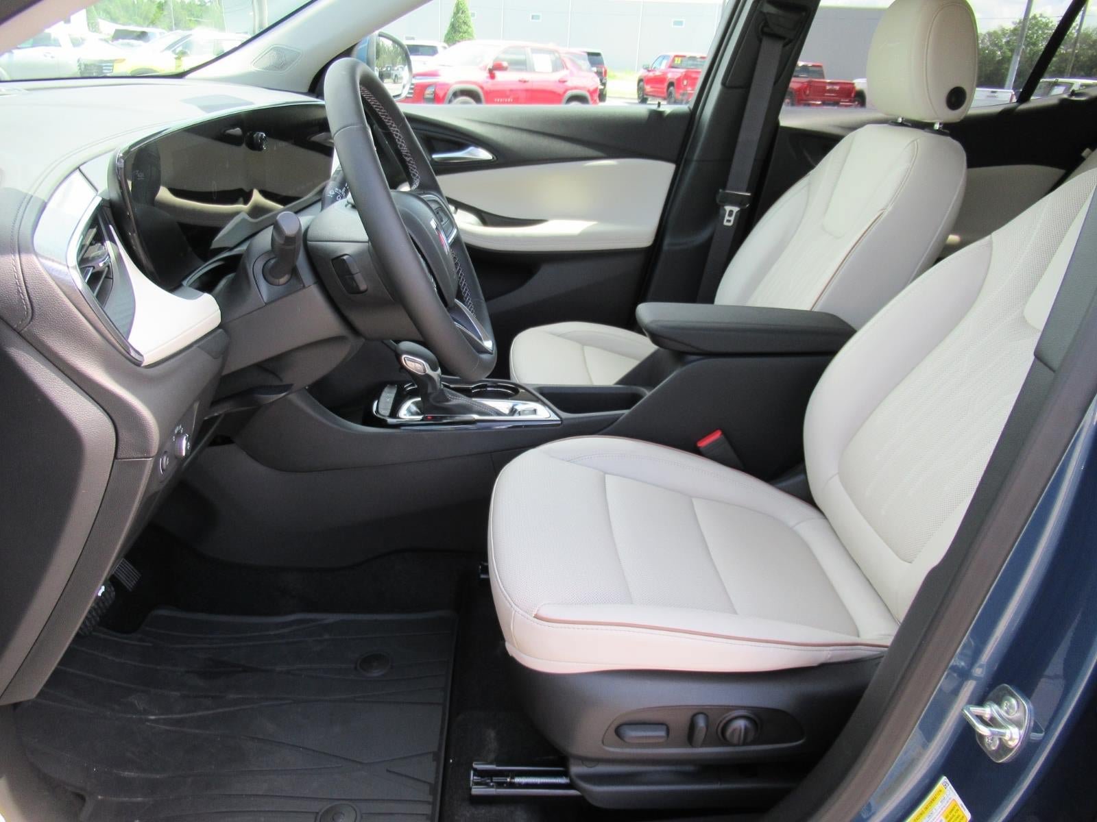 New 2026 Buick Encore GX Avenir w/ Avenir Technology Package FWD image 19