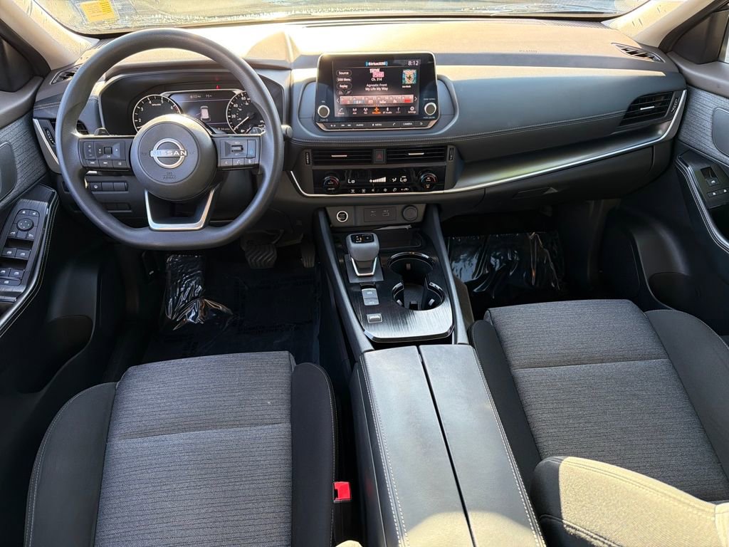 Certified 2023 Nissan Rogue SV image 15