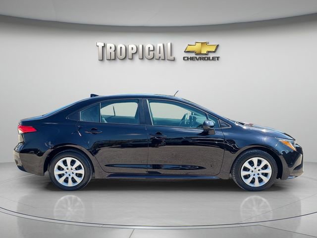Used 2024 Toyota Corolla LE image 6