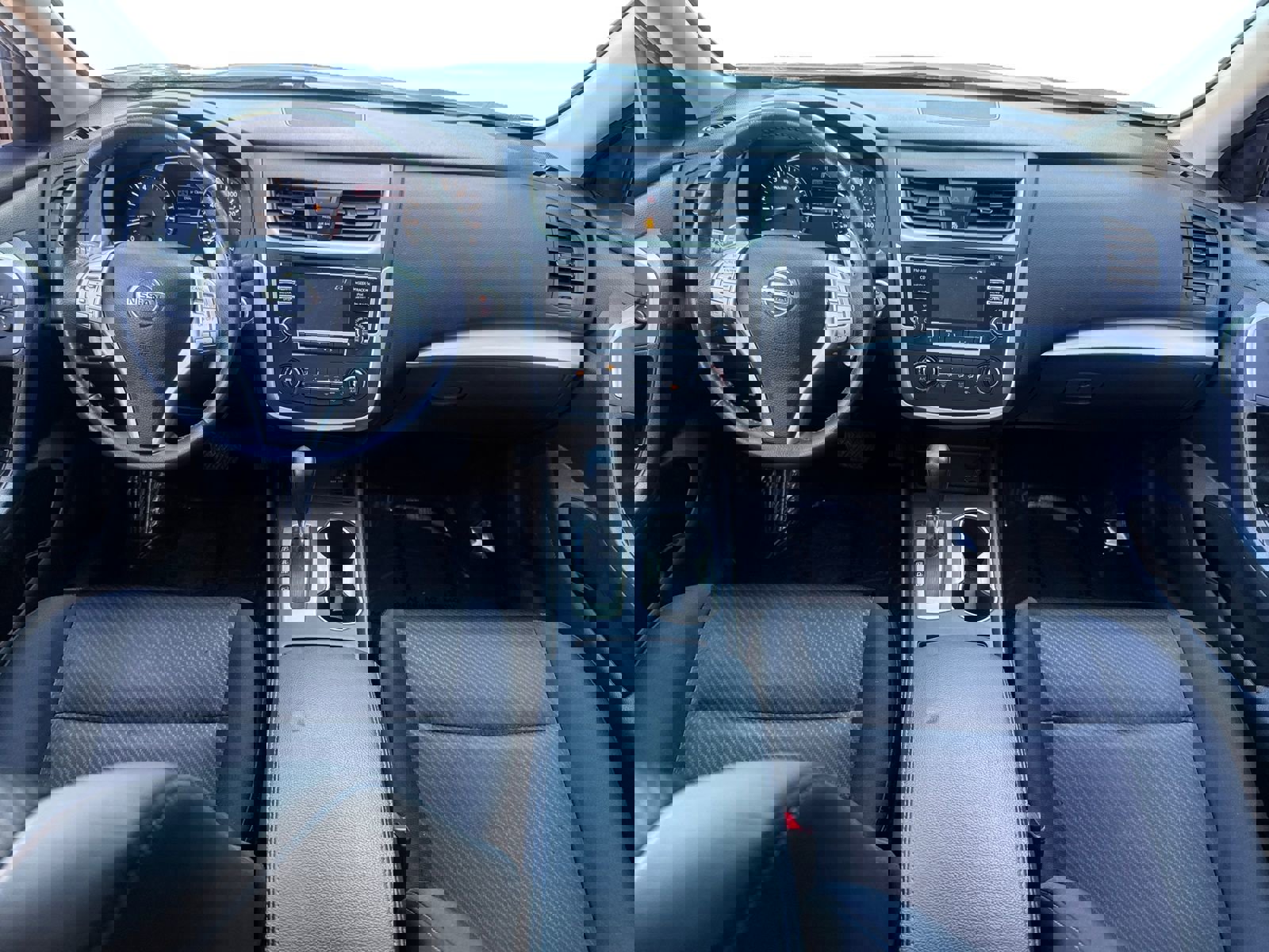 Used 2017 Nissan Altima 3.5 SR image 10