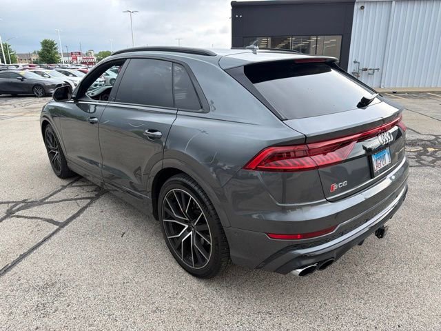 Used 2022 Audi SQ8 Prestige AWD/4WD image 6