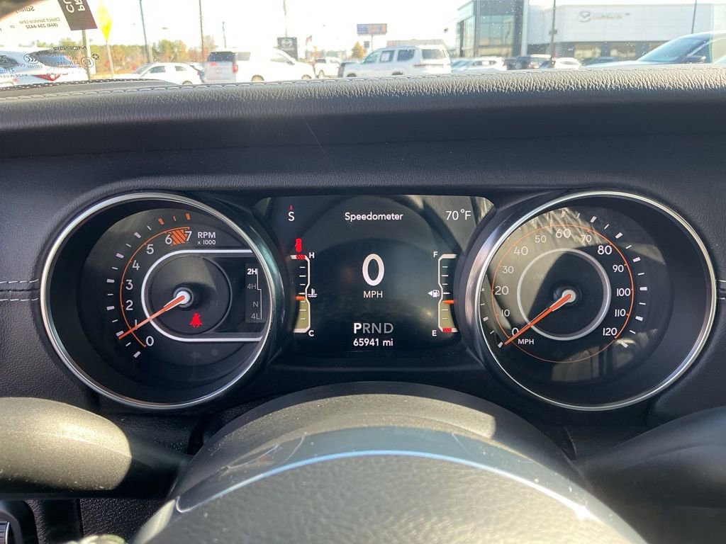 Used 2021 Jeep Wrangler Unlimited Sahara image 14