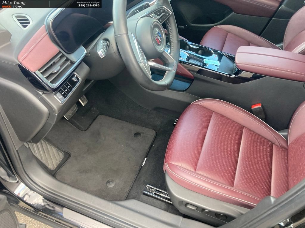 Used 2024 Buick Envision Sport Touring AWD/4WD image 24