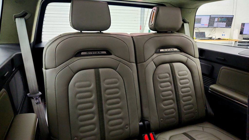Used 2024 Rivian R1S Adventure image 22