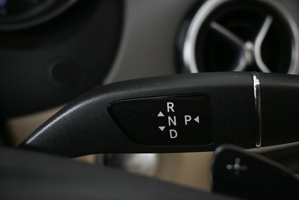 Used 2019 Mercedes-Benz GLA 250 4MATIC image 16