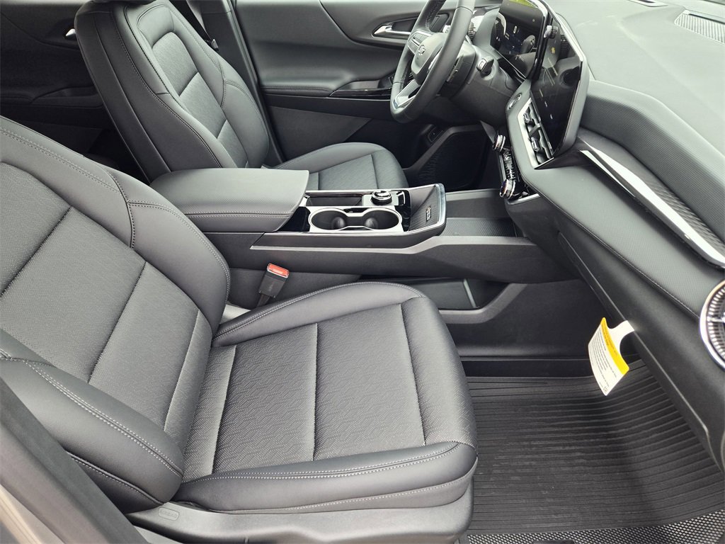 New 2026 Chevrolet Equinox LT w/ Convenience Package II image 6