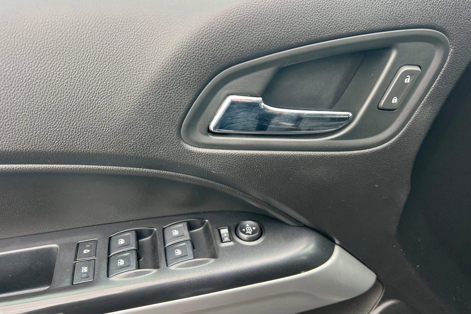 Used 2019 Chevrolet Colorado ZR2 image 8