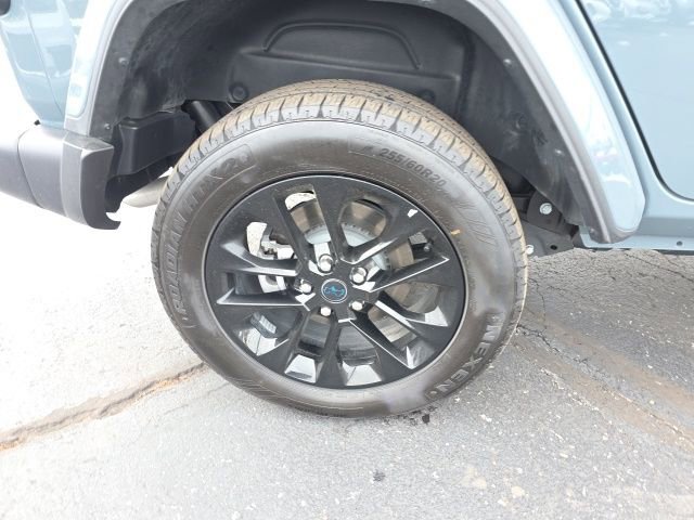 Used 2025 Jeep Wrangler Unlimited Sahara w/ Safety Group image 53