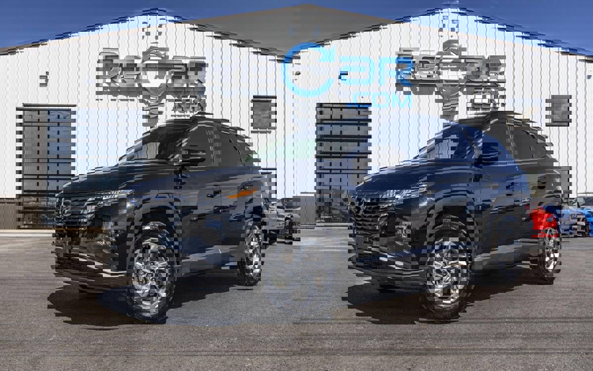 Used 2022 Hyundai Tucson SEL image 1