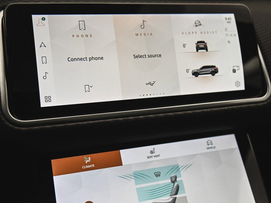 Used 2023 Land Rover Range Rover Velar S image 17