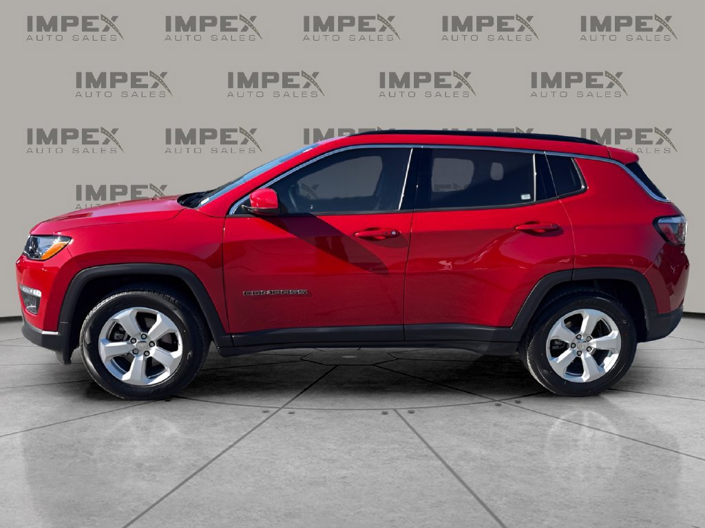Used 2019 Jeep Compass Latitude w/ Popular Equipment Group FWD image 2