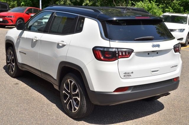 Used 2022 Jeep Compass Limited AWD/4WD image 6