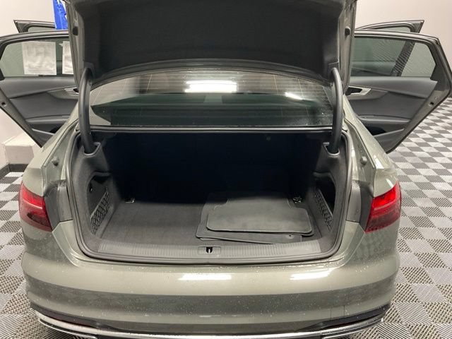 Used 2023 Audi A4 2.0T Premium w/ Convenience Package AWD/4WD image 31